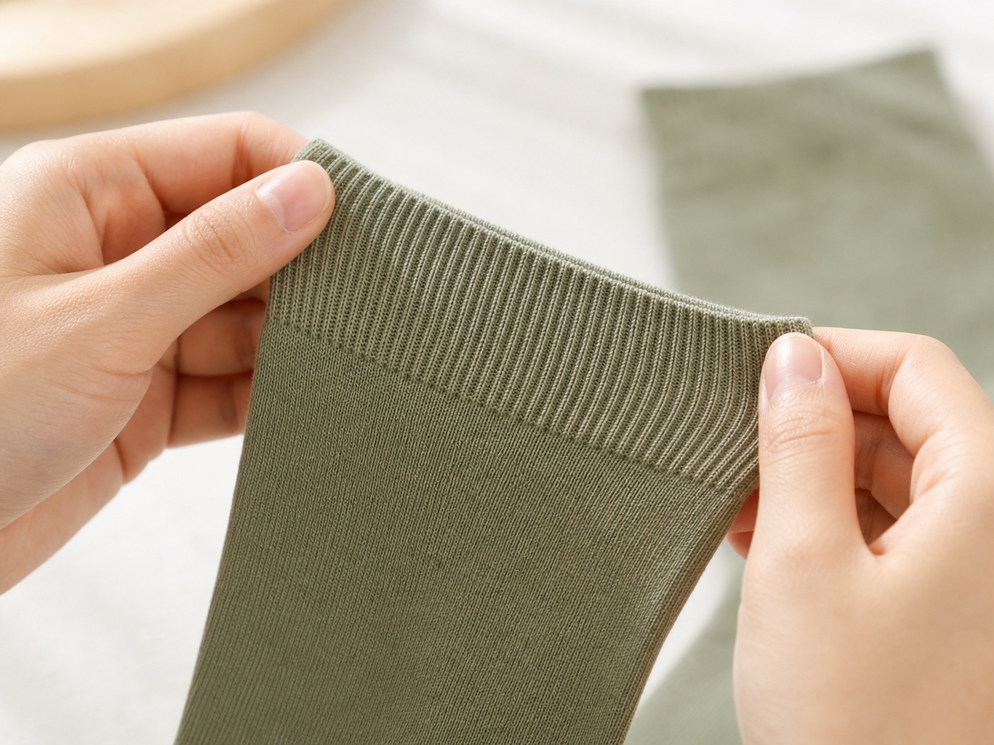 Gentle elastic cuff on bamboo socks
