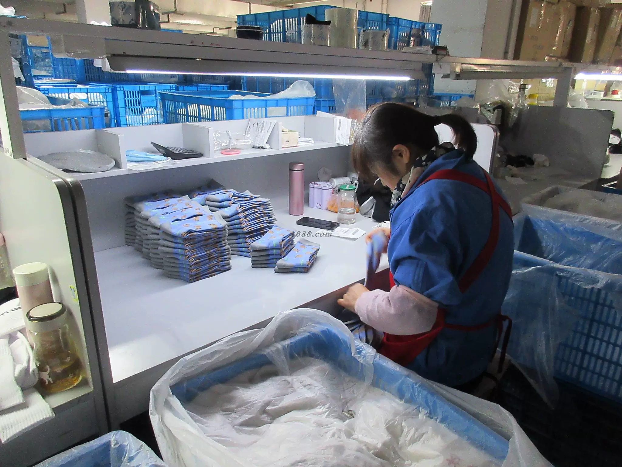 Golf sock pair inspection and quality control