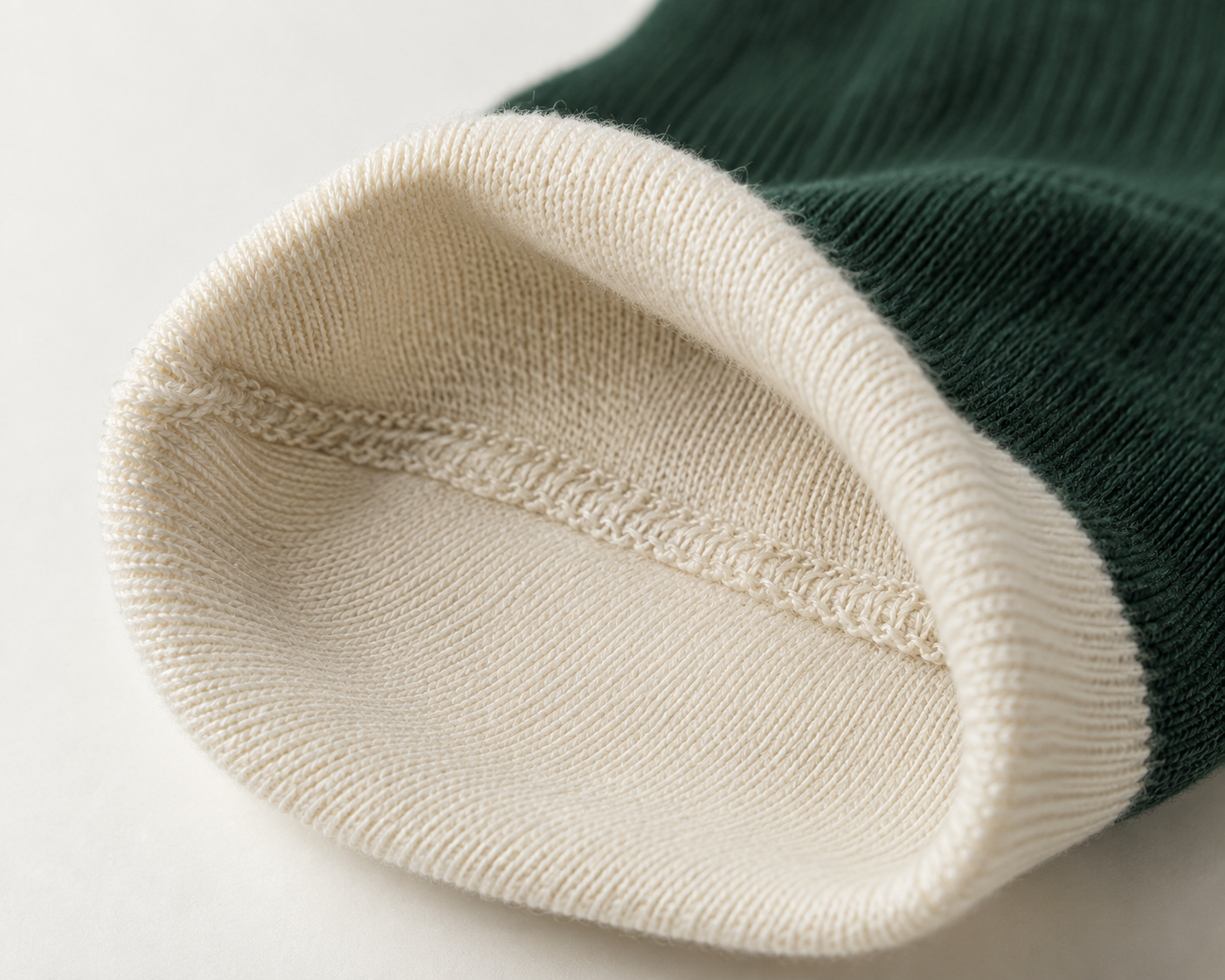 Illustrative low-profile internal toe-seam direction for a bowling sock